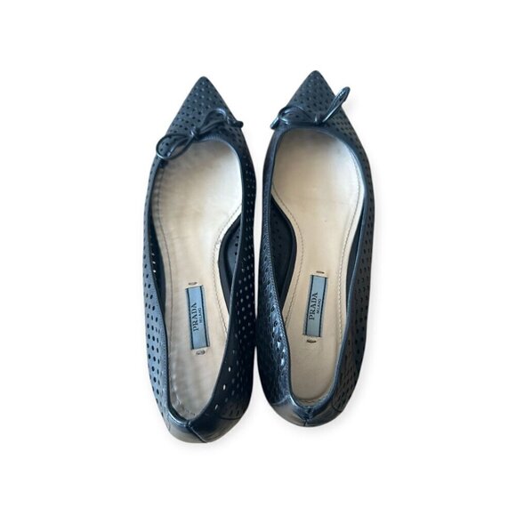 Prada Pointed Toe Flats, Black Perforated Leather, Size 39 EU, dust bag - Picture 9 of 15